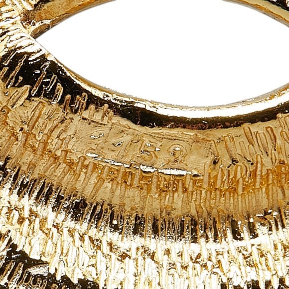 Chanel Coco Mark Matelasse Brooch Gold Plated Women's CHANEL - Picture 4 of 5